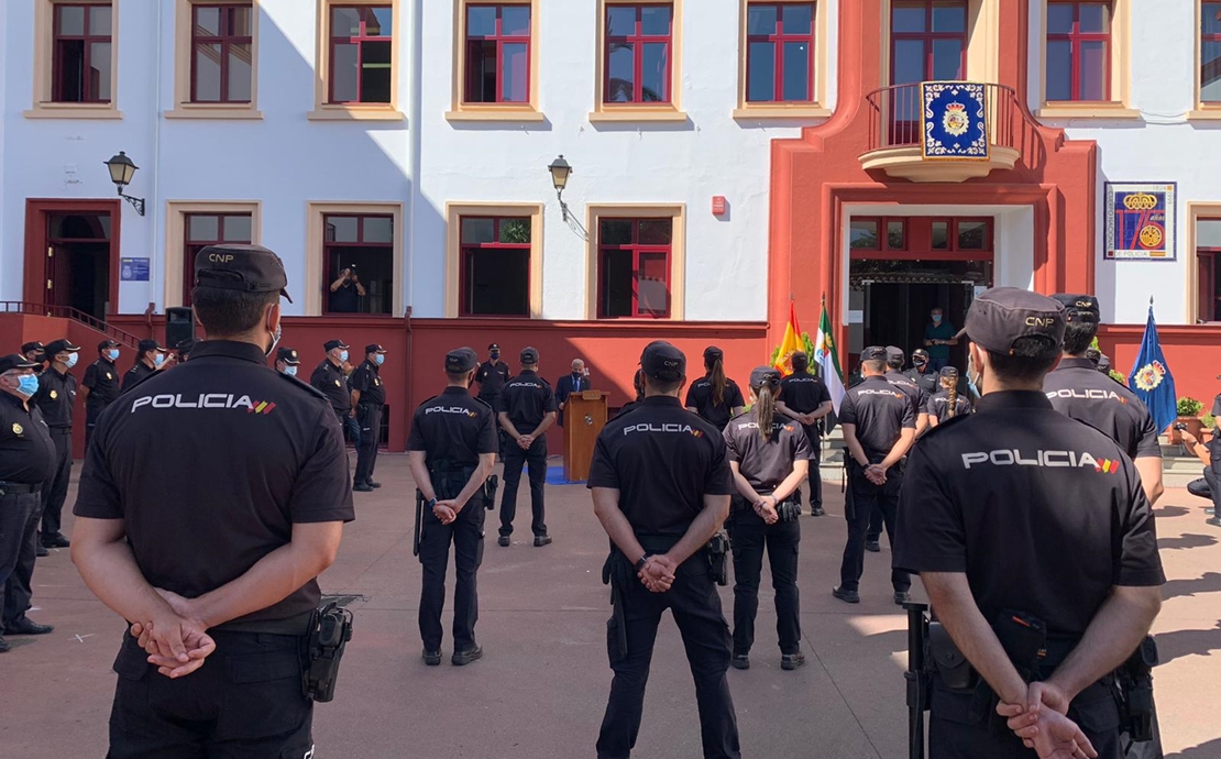 Bienvenida a los alumnos de la Policía Nacional que comienzan sus prácticas en Extremadura