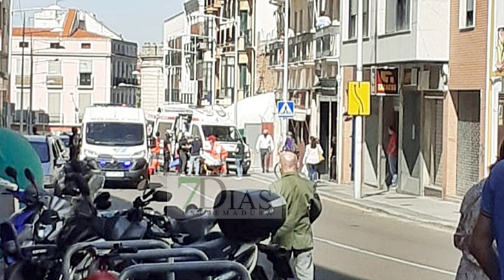 Atropello en un paso de peatones de la calle Prim en Badajoz