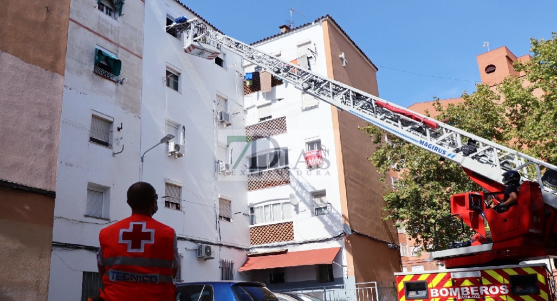 Rescatan a un hombre en Badajoz tras aviso de los vecinos