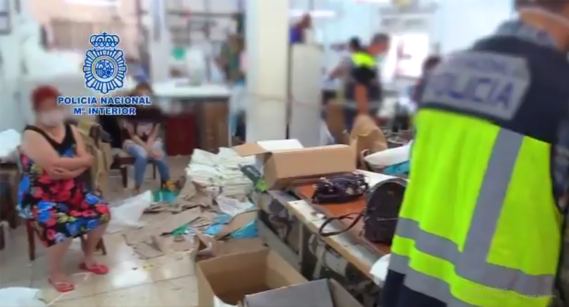 Rescatan a doce trabajadores chinos explotados en un taller clandestino en España