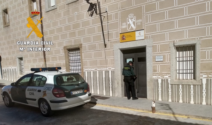 La Guardia Civil auxilia a un hombre desorientado y nervioso en la provincia de Cáceres