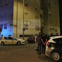 Un incendio de madrugada en Suerte de Saavedra sorprende a los vecinos