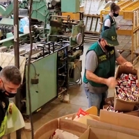 Golpe al tabaco ilegal: cae una banda que producía 18.000 cigarrillos al minuto