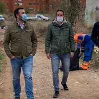 CÁCERES - Así avanzan las labores de limpieza en Aldea Moret