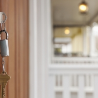 El Gobierno se compromete a facilitar el acceso a la vivienda a familias con menos recursos