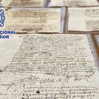La Policía Nacional recupera en Badajoz 28 manuscritos de gran valor histórico