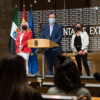 Junta y agentes sociales y económicos acuerdan la Estrategia de Empleo en Extremadura