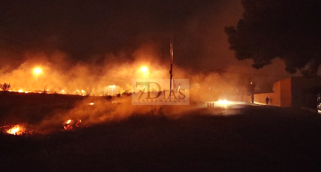 Incendio cercano a Las Vaguadas. Los vecinos muestra su malestar