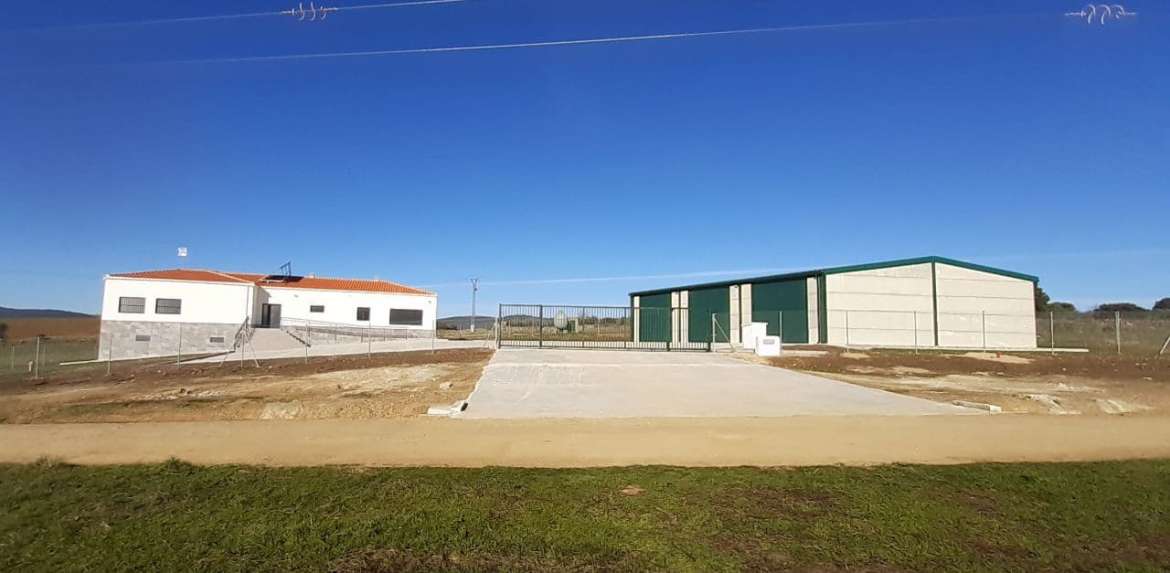 La Junta invierte 290.000 euros en la nueva base de retenes contra incendios en Garciaz