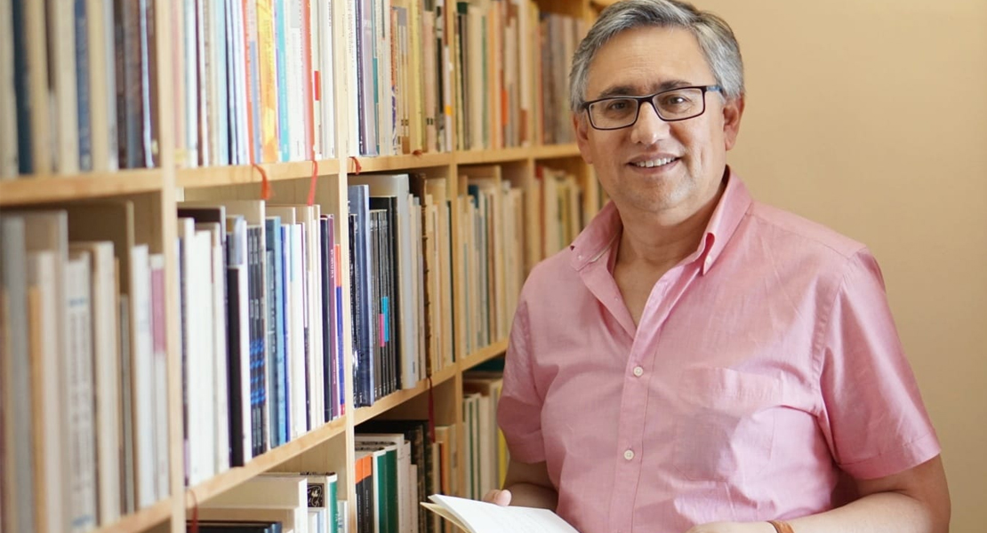 El escritor extremeño Luciano Feria gana el XV Premio Dulce Chacón de Narrativa Española