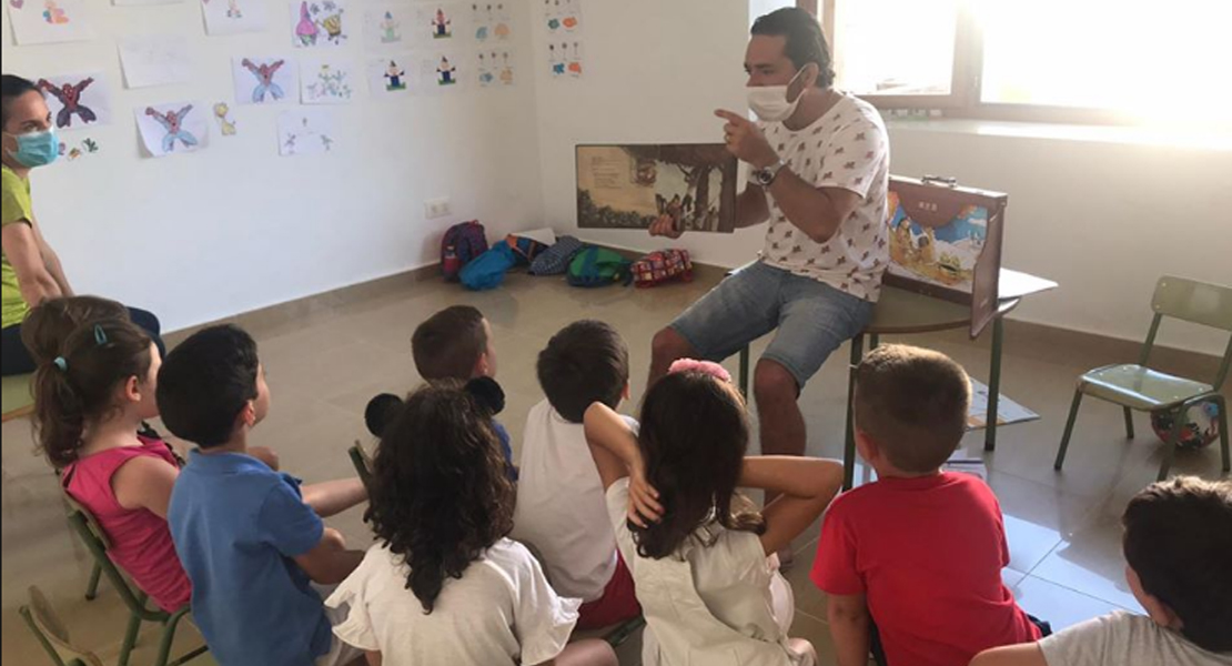 OPINIÓN: Mis felicitaciones para la Biblioteca y para el Bibliotecario de Barcarrota