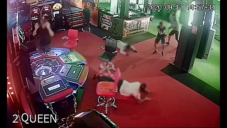 Detenidas in fraganti varias personas armadas mientras intentaban atracar un mini casino