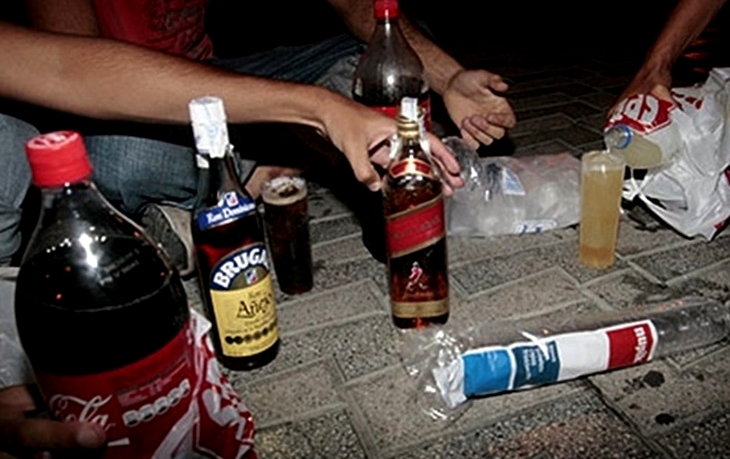 MÉRIDA: 14 denuncias por incumplimiento del toque de queda y 5 botellones ilegales
