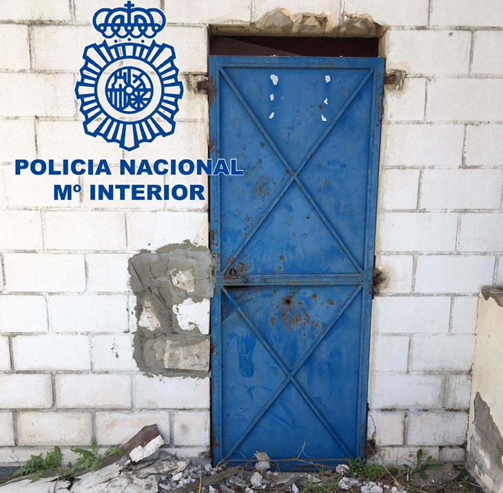 La Policía Nacional detiene a los autores de un robo en una nave en Mérida