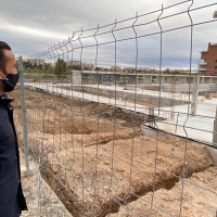 PSOE: “La piscina de la margen derecha lleva 50 días parada”