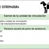 Primer carné de vinculación perro/persona con discapacidad en Extremadura