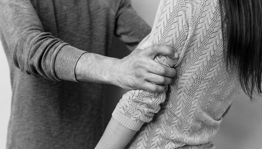 Las denuncias por violencia de género caen en Extremadura un 13,7%