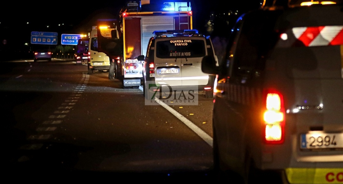 Violento accidente en la autovía entre Badajoz y Mérida