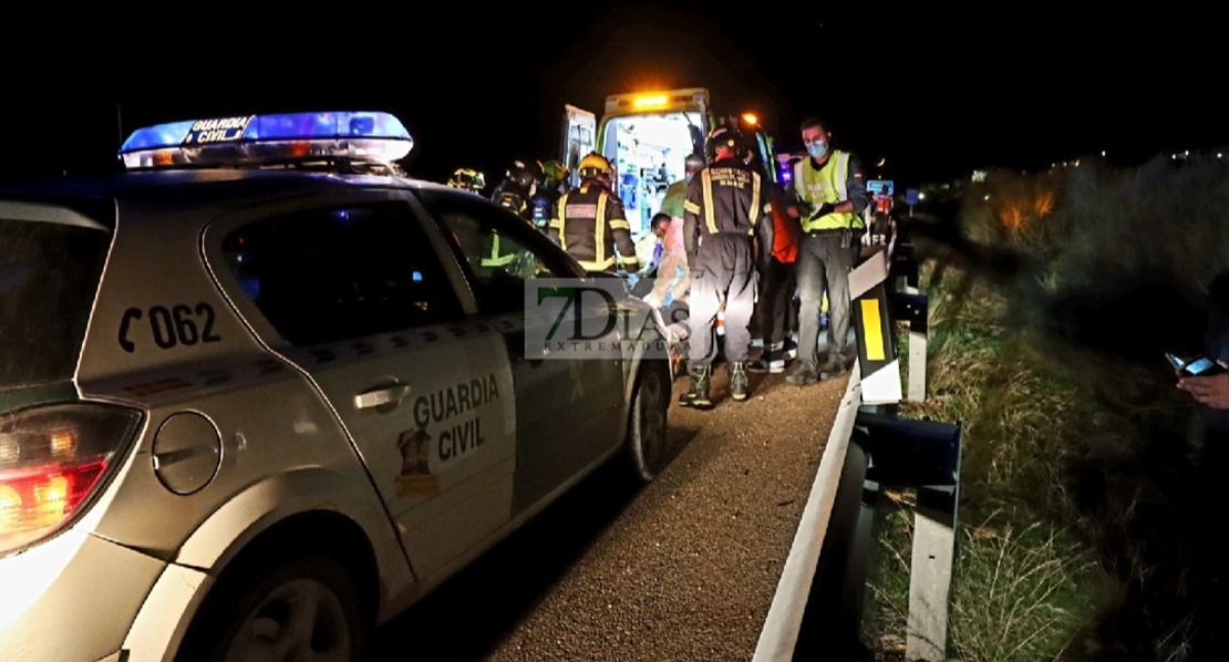 Violento accidente en la autovía entre Badajoz y Mérida