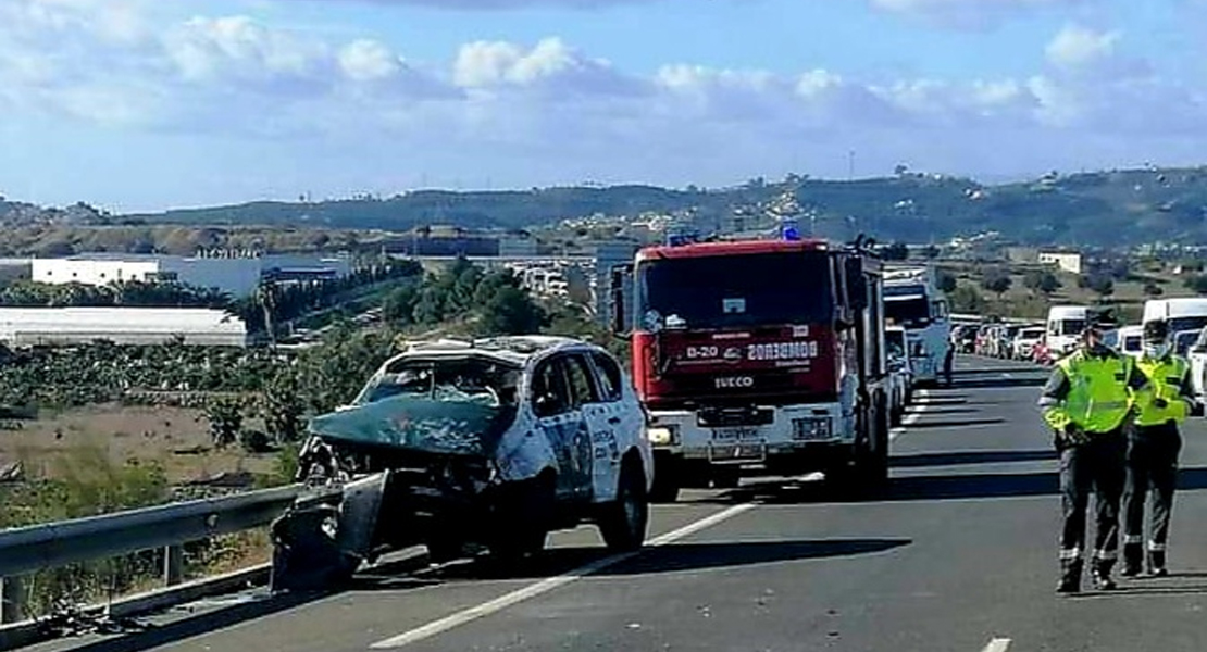 Una furgoneta embiste a la Guardia Civil dejando en estado &#39;muy grave&#39; a un agente