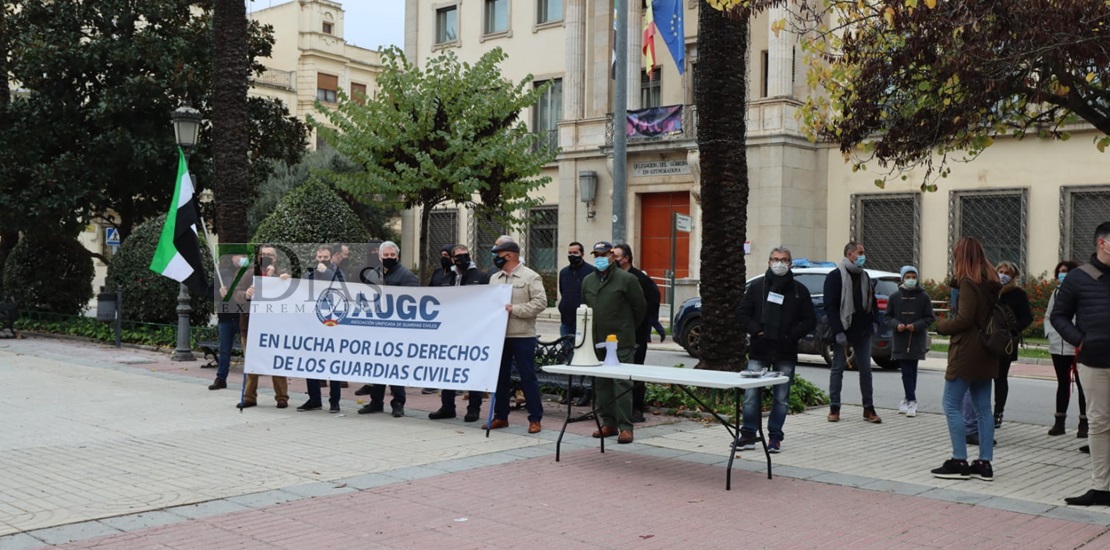 AUGC:&quot; En España y tras 42 años, los Guardias Civiles siguen siendo ciudadanos de segunda&quot;