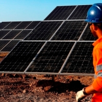 Oferta de 1.100 puestos de trabajo gracias a la construcción de dos fotovoltaicas en Cáceres