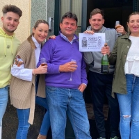 Los extremeños "a los que le tocó el Gordo de Punta Umbría"