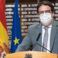 Investigan una fiesta en Talayuela sin medidas y la venta de test "sin evidencia científica" en Extremadura