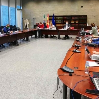 Acuerdan distribuir en 33 especialidades las 697 plazas de oposiciones de docentes 2021