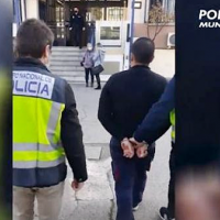 Detenido por atropellar a un agente cuando iba a ser identificado