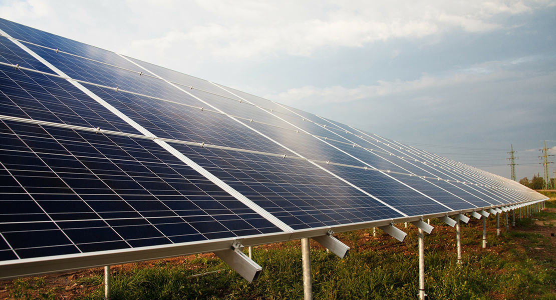 Forman en el sector de las fotovoltaicas ante la próxima instalación de empresas en Cáceres