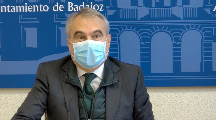 Fragoso sobre el hospital de campaña: “La presión hospitalaria sigue creciendo”