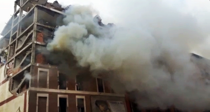 Grave explosión en un edificio en pleno centro de Madrid