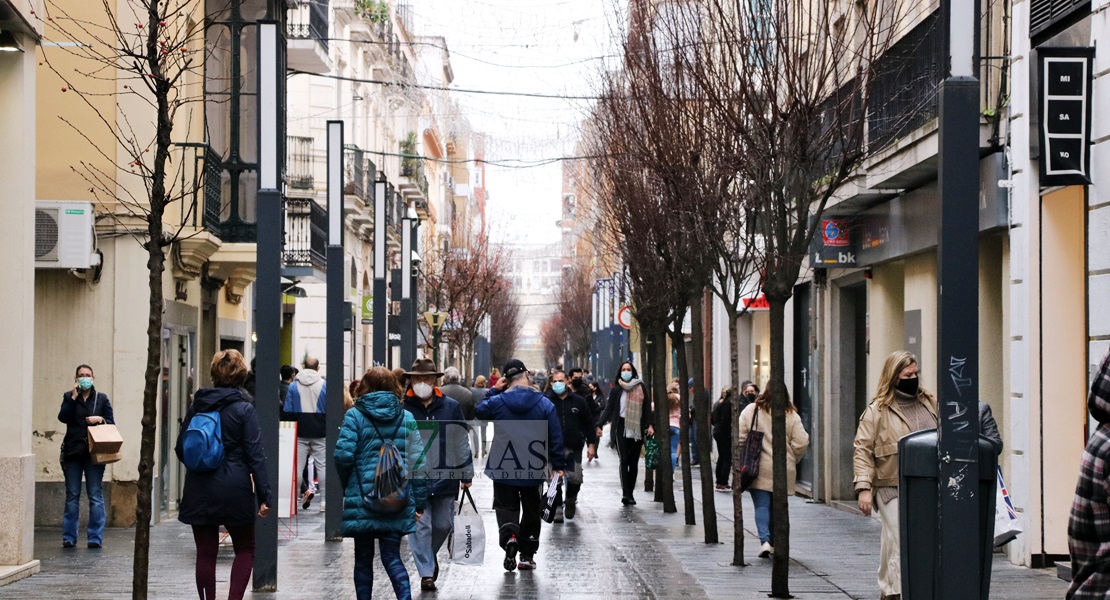 REPOR: El corazón de Badajoz vuelve a llenarse de vida gracias a la apertura del comercio