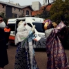 Los bomberos ayudan a los Reyes Magos a repartir ilusión en el Materno