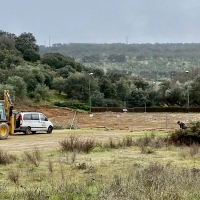 Avanza la construcción de las pistas polideportivas de Montesol en Cáceres