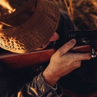 Pierde un dedo del pie tras dispararse en una montería en la provincia de Cáceres