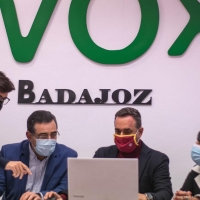 VOX pide destinar el dinero de la Memoria Histórica al pequeño comercio
