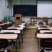 Aumentan a 172 las aulas sin clases presenciales en Extremadura