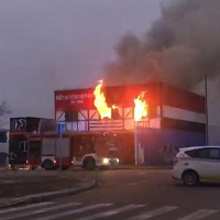 Grave incendio en una sala de conciertos de Don Benito (BA)