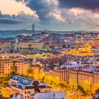 Portugal establece medidas más duras tras el aumento de contagios y fallecidos