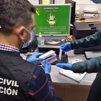 Una empresa extremeña investigada por vender y hacer test de detección de COVID de forma ilegal