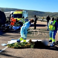 Fallece un hombre en un accidente de tráfico en la EX-322