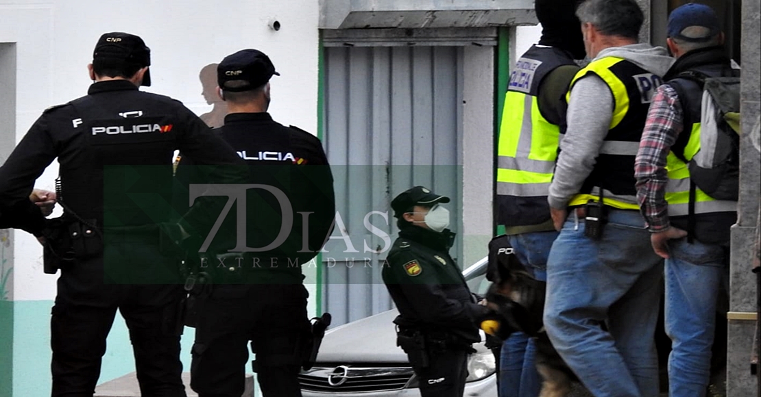 Operación antidroga en ‘Las 800’ Badajoz
