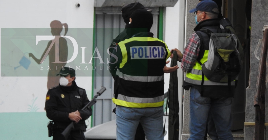 Operación antidroga en ‘Las 800’ Badajoz