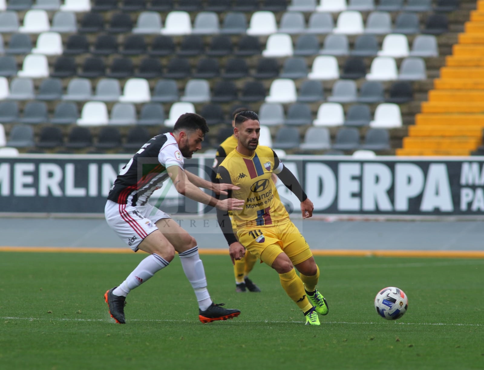 Un CD. Badajoz sobresaliente suma otros tres puntos frente al Extremadura UD