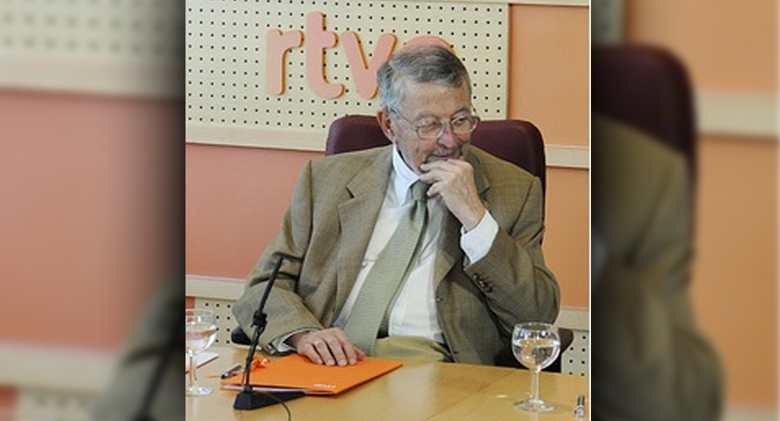 Fallece el extremeño Alberto Oliart, exministro de Defensa
