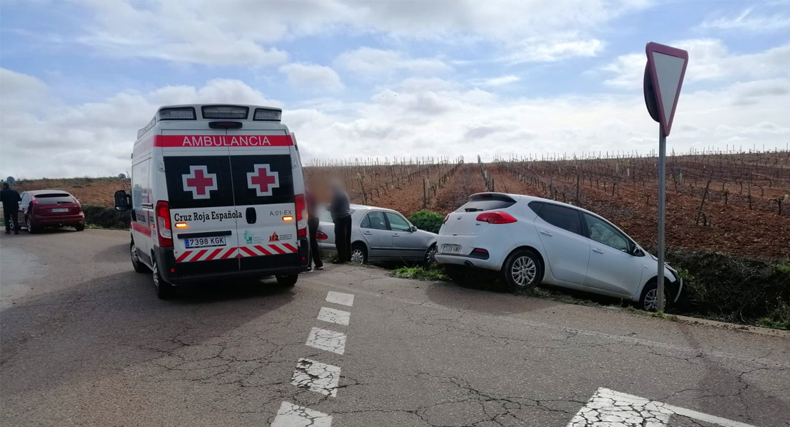 Tres heridos en un accidente de tráfico cerca de Almendralejo (Badajoz)