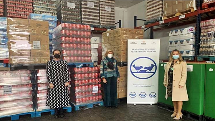 Mercadona dona más de 6.600 kilos de alimentos al Banco de Alimentos de Badajoz