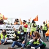 Agricultores extremeños cortan la Autovía A-5 durante horas en defensa del tabaco